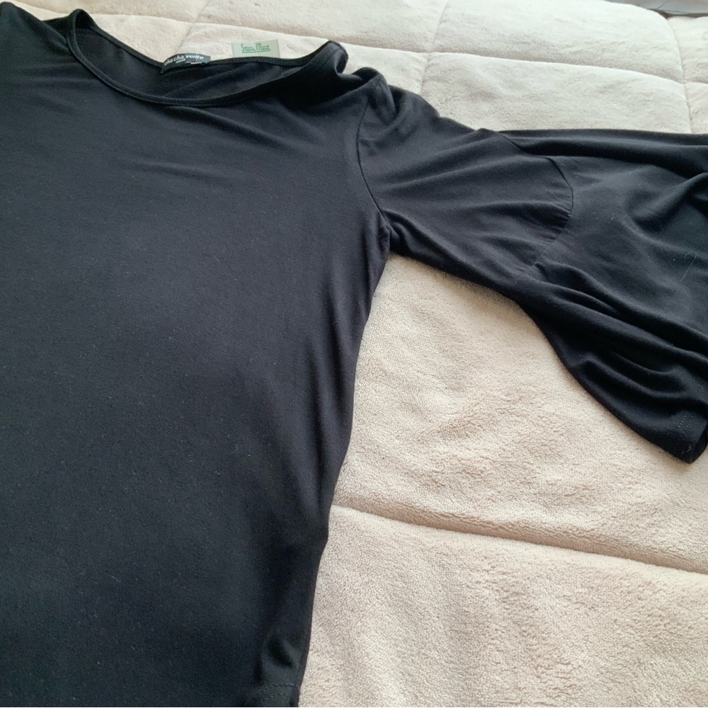FLOPPY 3/4 SLEEVE TOP
